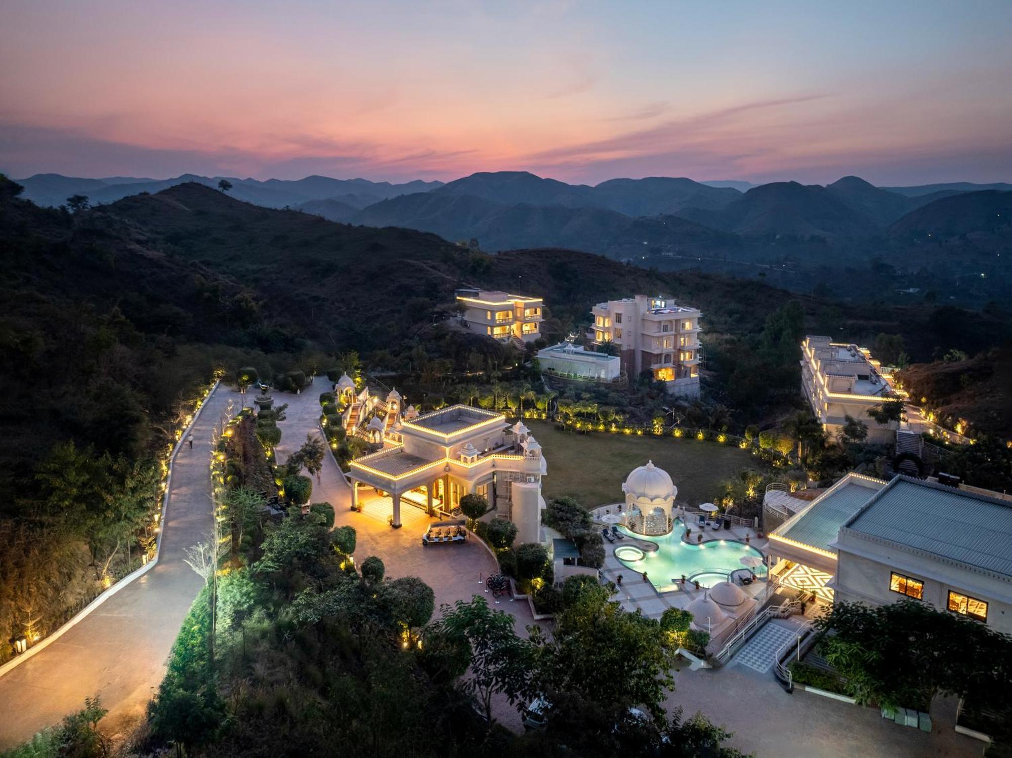 Sayaji Resorts & Spa Udajpur Zewnętrze zdjęcie