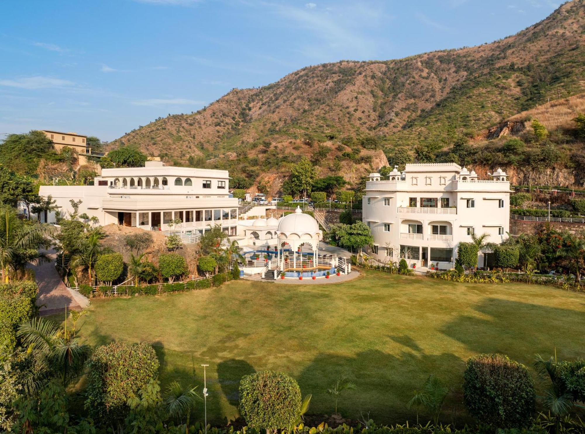 Sayaji Resorts & Spa Udajpur Zewnętrze zdjęcie